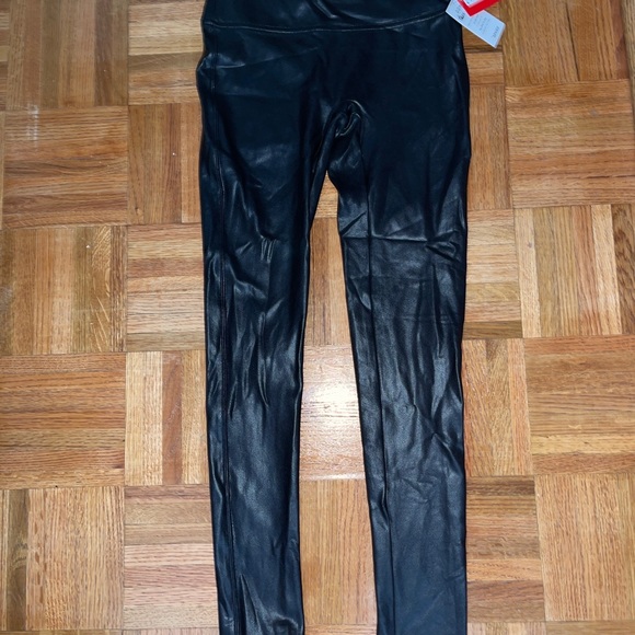 NWT Spanx black faux leather legging size Medium high waisted style 2437 - Picture 9 of 16